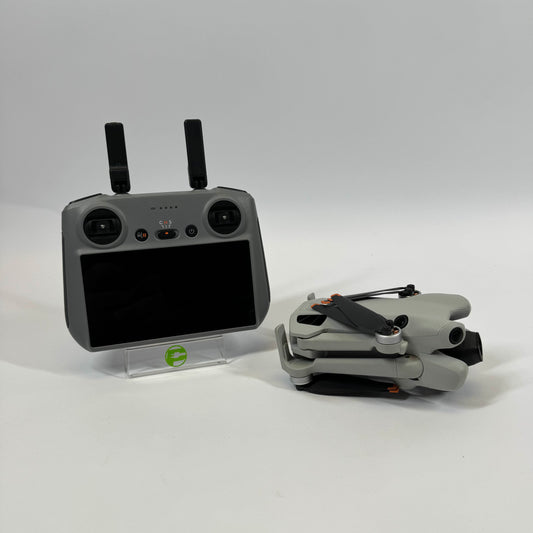 DJI Mini 4 Pro 4K Quadcopter Camera Drone MT4MFVD